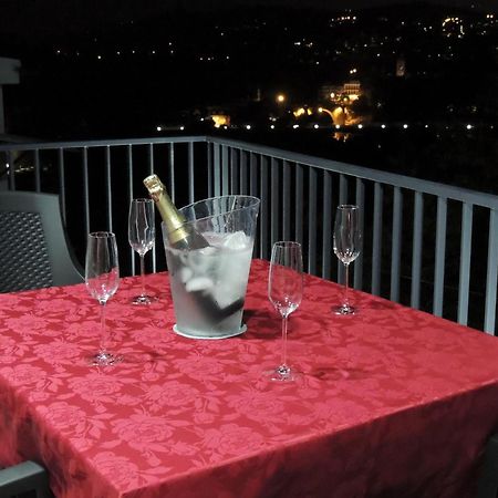 Apartamento Amarante - Vista Sao Goncalo 部屋 写真