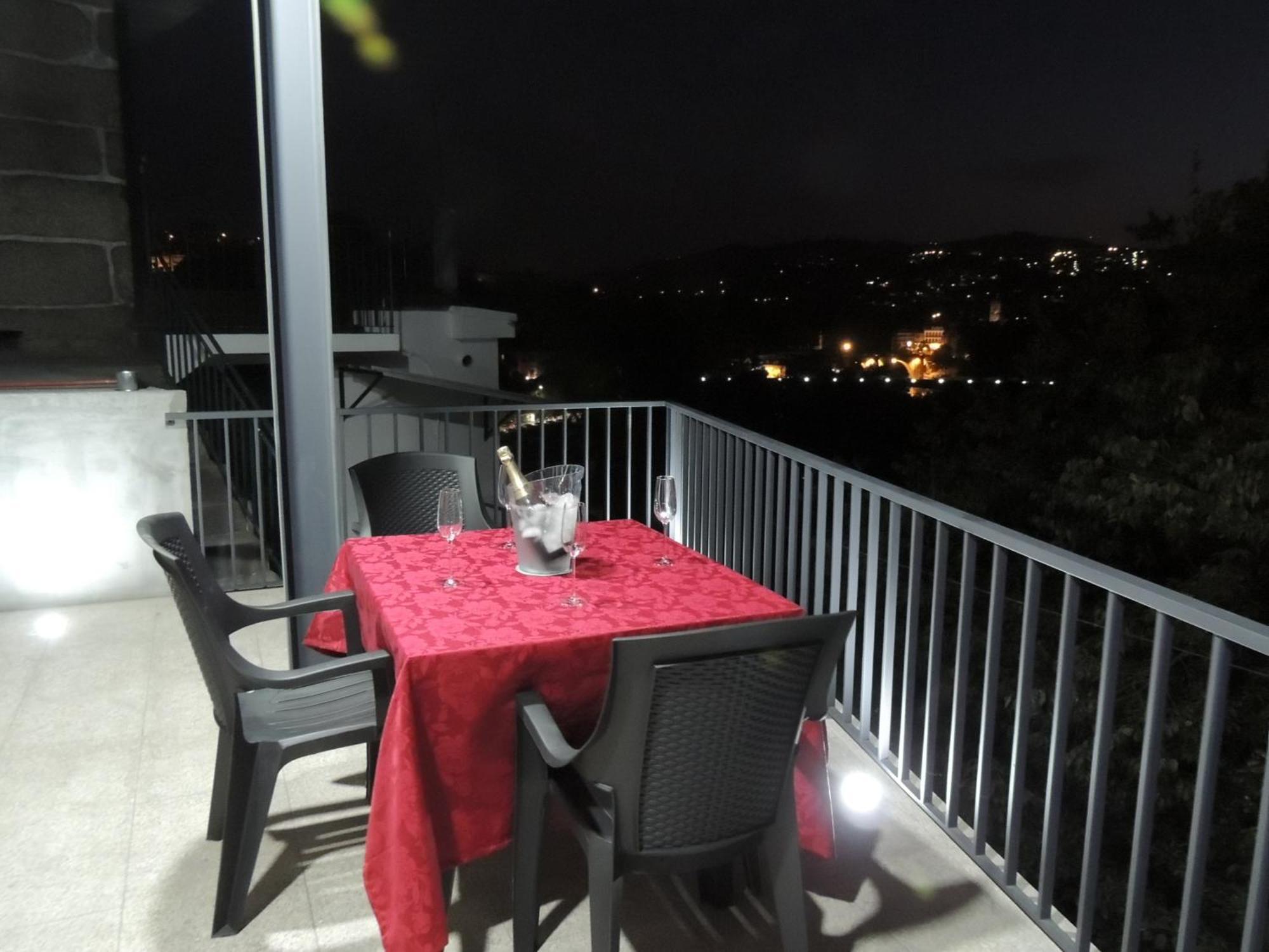 Apartamento Amarante - Vista Sao Goncalo 部屋 写真